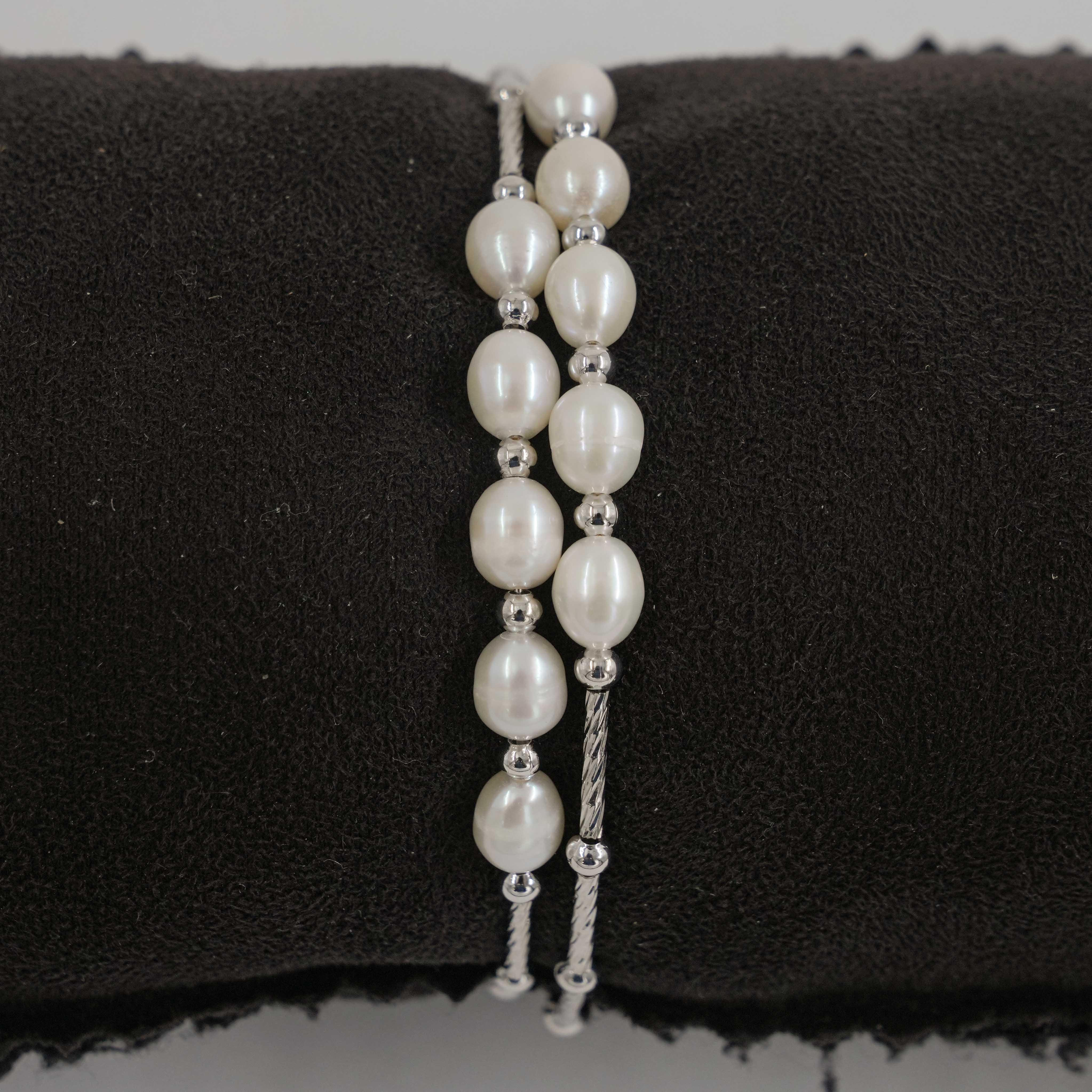 The Pearl Atelier by Kabra Pearls - White Polished 2 Layered Pearl Bracelet